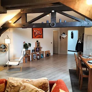  Séjour chez l'habitant Dans Loft Partage, Cosy Et Spacieux! France